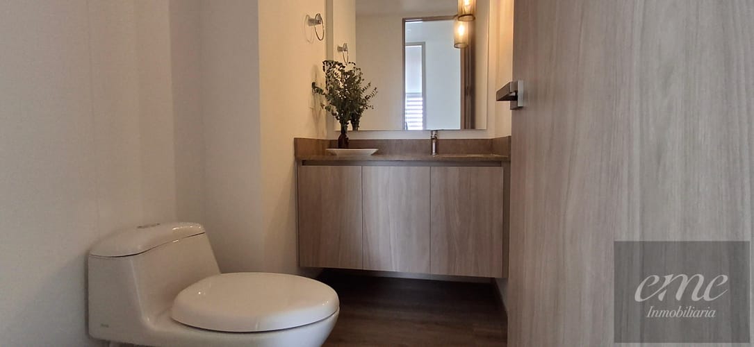 Apartamento de 2 alcobas en venta en Yarumal, Rionegro, 158 m² · foto 8 de 24