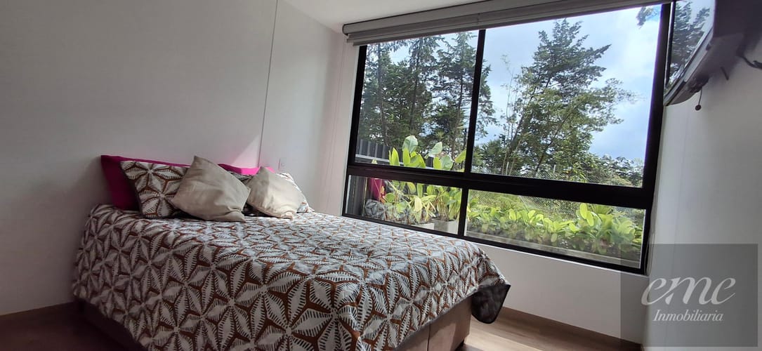 Apartamento de 2 alcobas en venta en Yarumal, Rionegro, 158 m² · foto 10 de 24