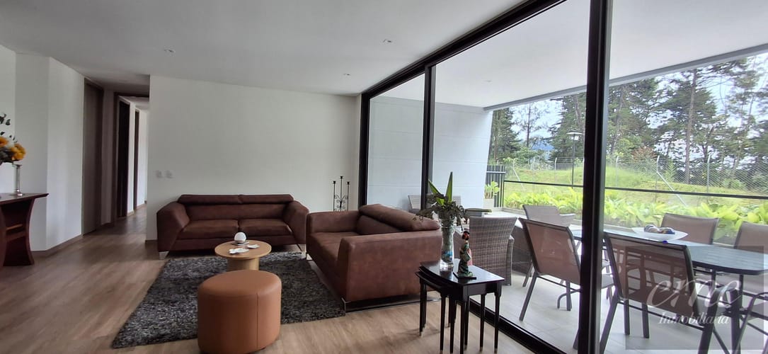 Apartamento de 2 alcobas en venta en Yarumal, Rionegro, 158 m² · foto 15 de 24
