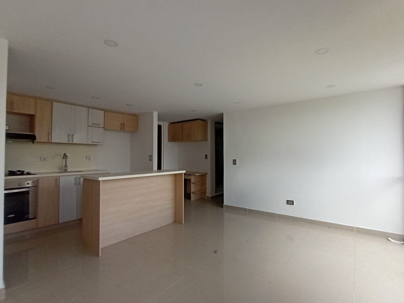 Apartamento en venta en La America, Medellín · foto 4 de 18