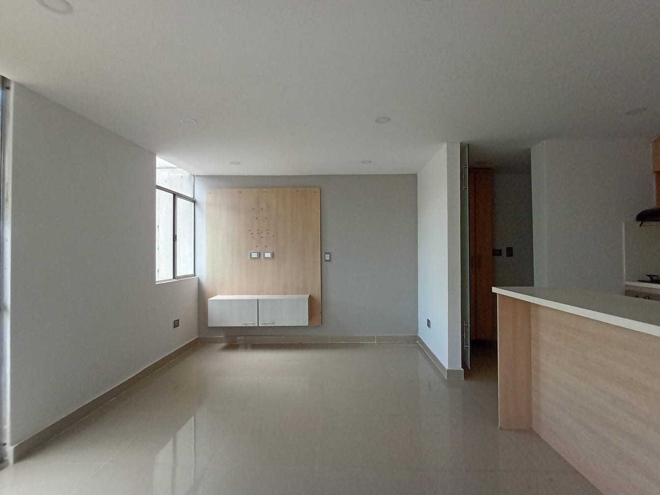 Apartamento en venta en La America, Medellín · foto 2 de 18