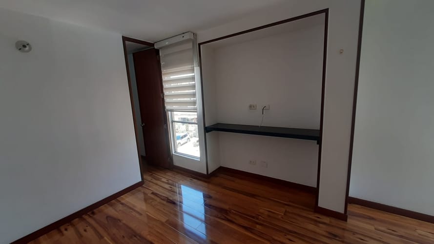 Apartamento de 3 alcobas en venta en Zona Centro, Madrid, 75 m² · foto 13 de 24