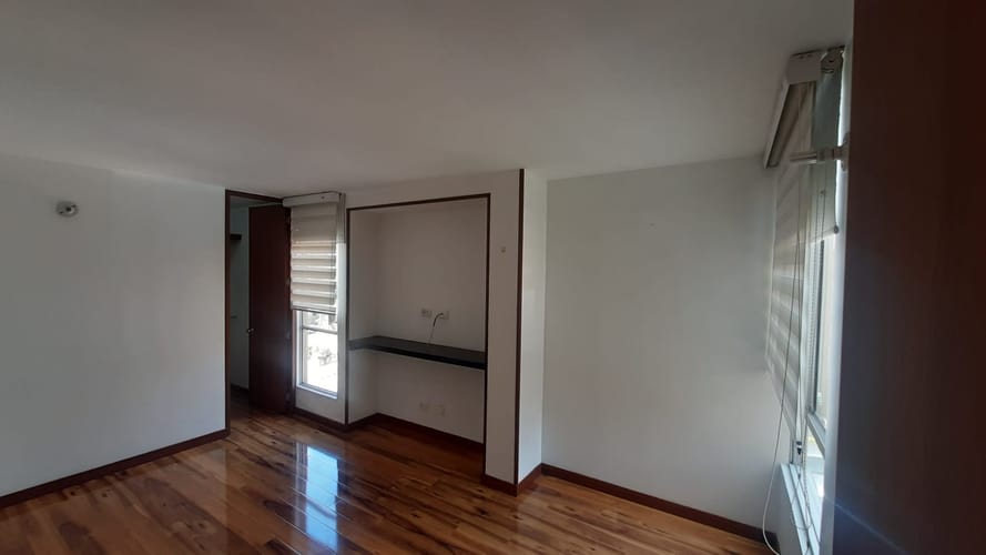 Apartamento de 3 alcobas en venta en Zona Centro, Madrid, 75 m² · foto 11 de 24