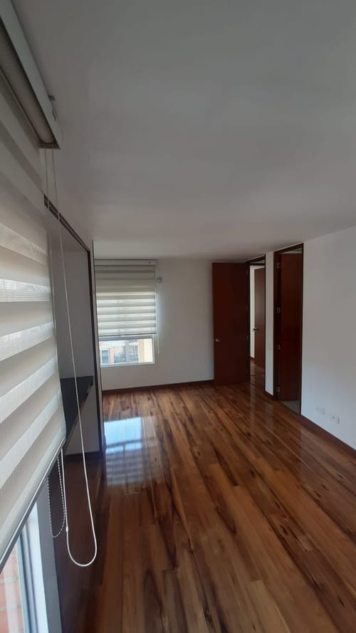 Apartamento de 3 alcobas en venta en Zona Centro, Madrid, 75 m² · foto 5 de 24