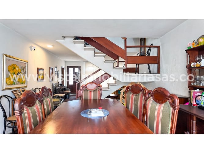 Country house for rent in Guayacanes, Manizales