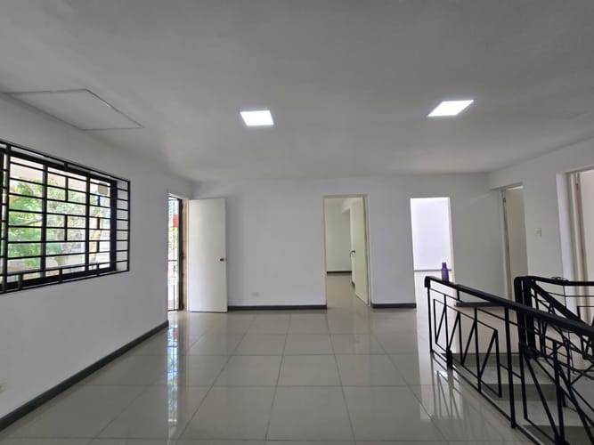 Oficina en arriendo en Belén, Medellín, 180 m² · foto 14 de 18