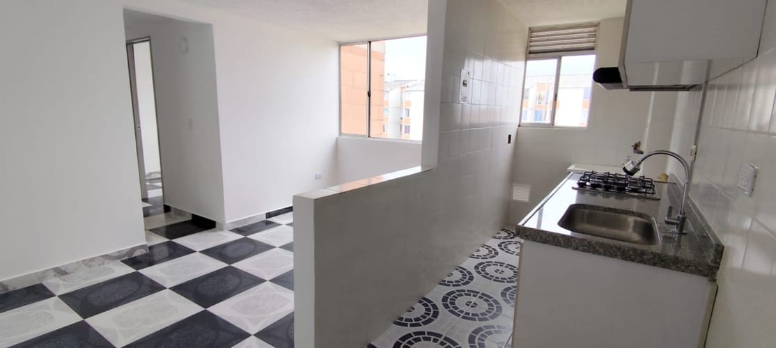 Apartamento de 2 alcobas en venta en Cr. Torrentes, Soacha, 43 m² · foto 4 de 13
