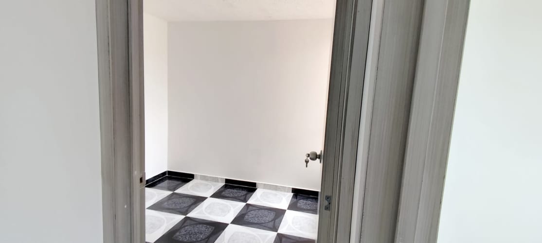 Apartamento de 2 alcobas en venta en Cr. Torrentes, Soacha, 43 m² · foto 8 de 13