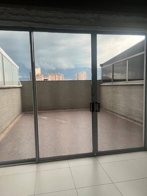 Oficina en arriendo en Mayorca, Sabaneta, 60 m² · foto 4 de 5