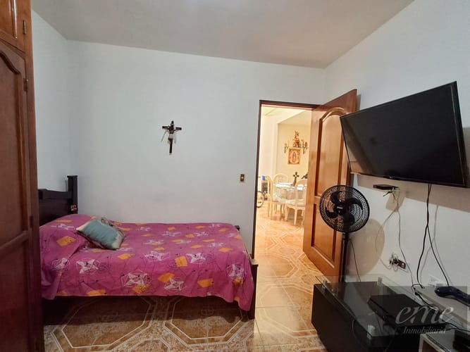 Apartamento de 5 alcobas en venta en Centro, Itagüí, 126 m² · foto 8 de 23