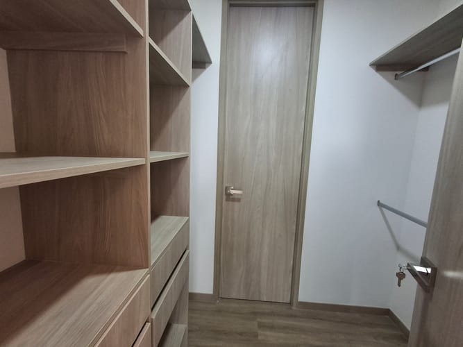 Apartamento de 2 alcobas en arriendo en Yarumal, Rionegro, 126 m² · foto 12 de 24