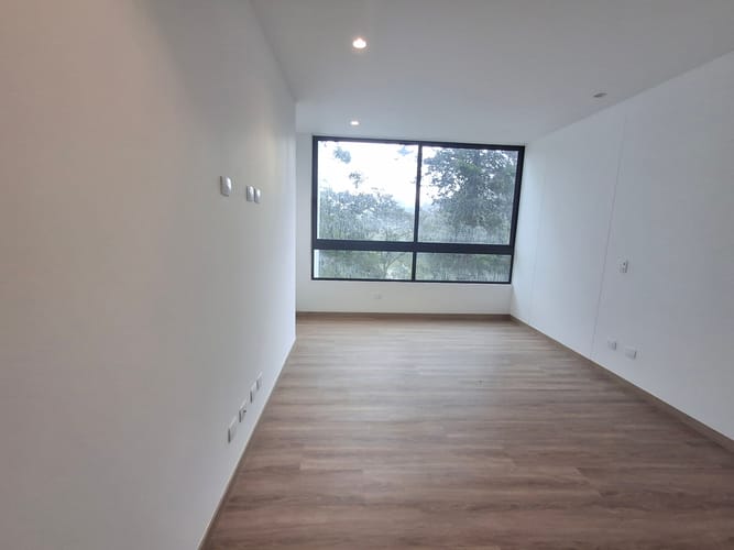 Apartamento de 2 alcobas en arriendo en Yarumal, Rionegro, 126 m² · foto 15 de 24