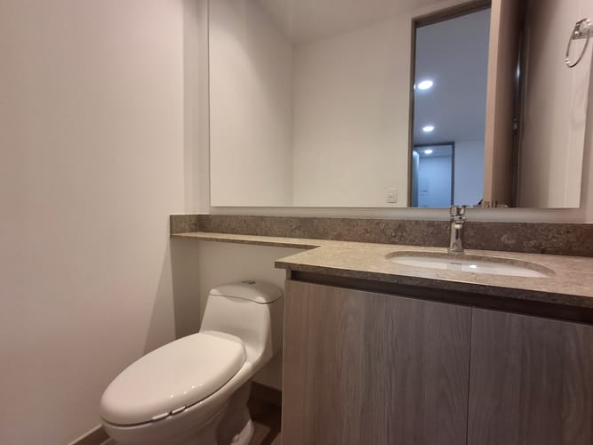 Apartamento de 2 alcobas en arriendo en Yarumal, Rionegro, 126 m² · foto 20 de 24