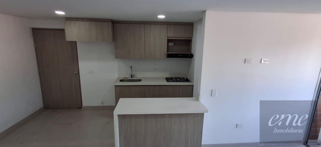 Apartamento de 3 alcobas en venta en La Ospina, La Estrella, 75 m² · foto 3 de 24