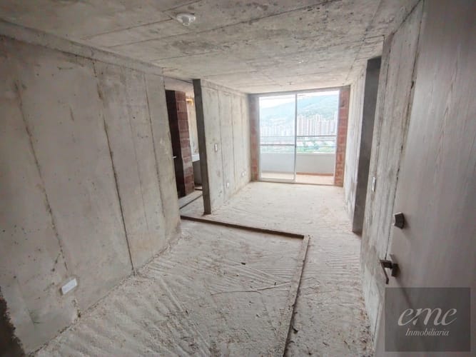 Apartamento de 3 alcobas en venta en La Primavera, Bello, 62 m² · foto 2 de 16