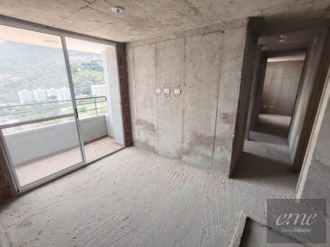 Apartamento de 3 alcobas en venta en La Primavera, Bello, 62 m² · foto 6 de 16