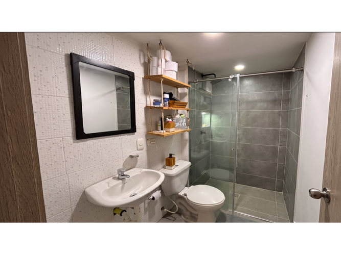 Apartamento de 3 alcobas en venta en Urbanizacion Santa Helena, Cali, 60 m² · foto 4 de 6