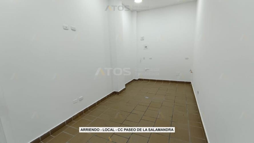 Local en arriendo en Tunja, Tunja, 17 m² · foto 2 de 24