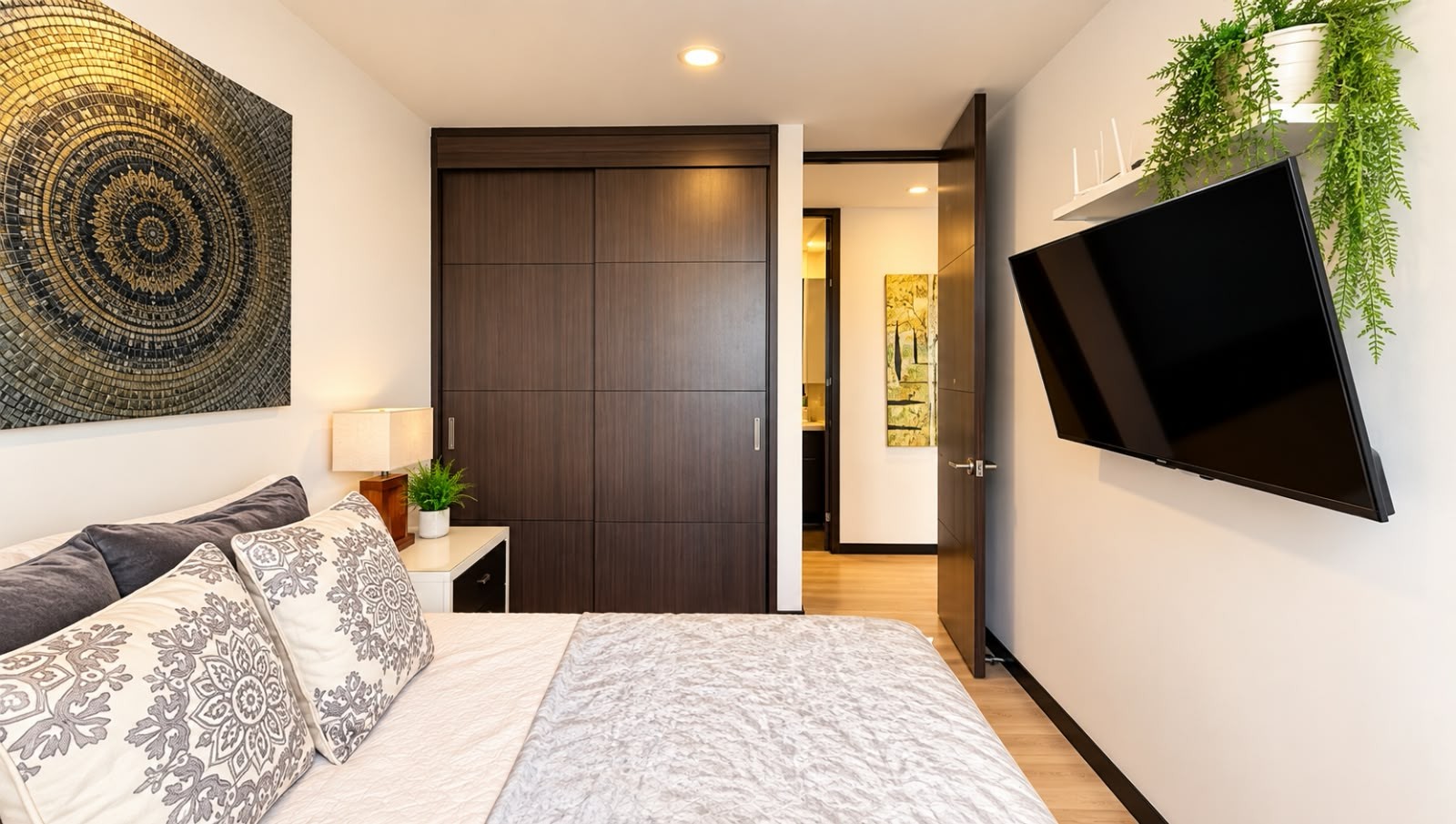 Apartamento en venta en Altos Del Poblado, Medellín · foto 7 de 9