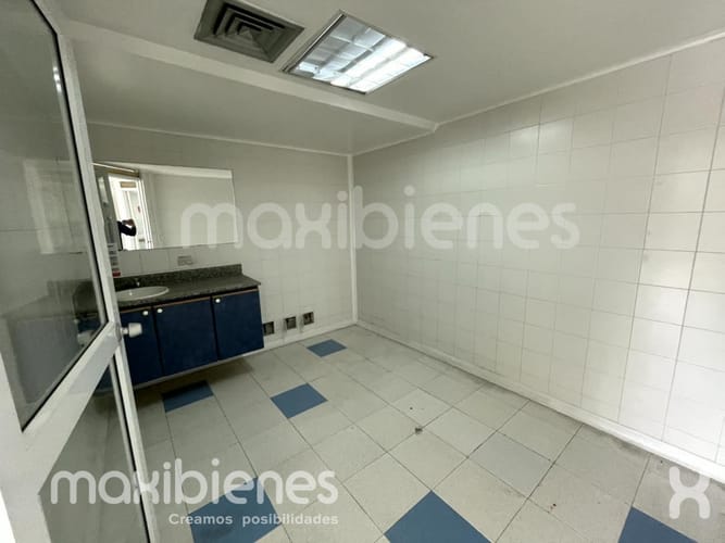 Local en arriendo en Centro, Itagüí, 220 m² · foto 2 de 13