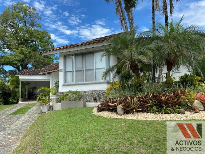 Casa de 4 alcobas en venta en Centro, Ibagué, 750 m² · foto 2 de 23