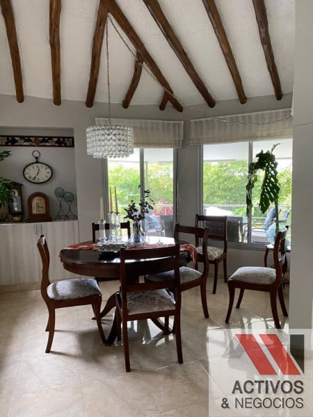 Casa de 4 alcobas en venta en Centro, Ibagué, 750 m² · foto 8 de 23