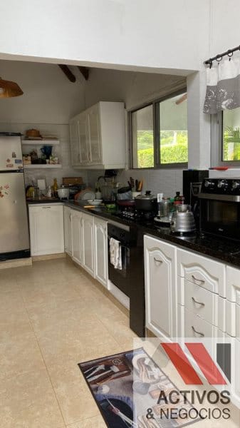 Casa de 4 alcobas en venta en Centro, Ibagué, 750 m² · foto 18 de 23
