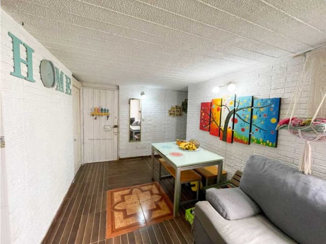 Apartamento en venta en La Gaitana Oriental, Bogotá · foto 3 de 12