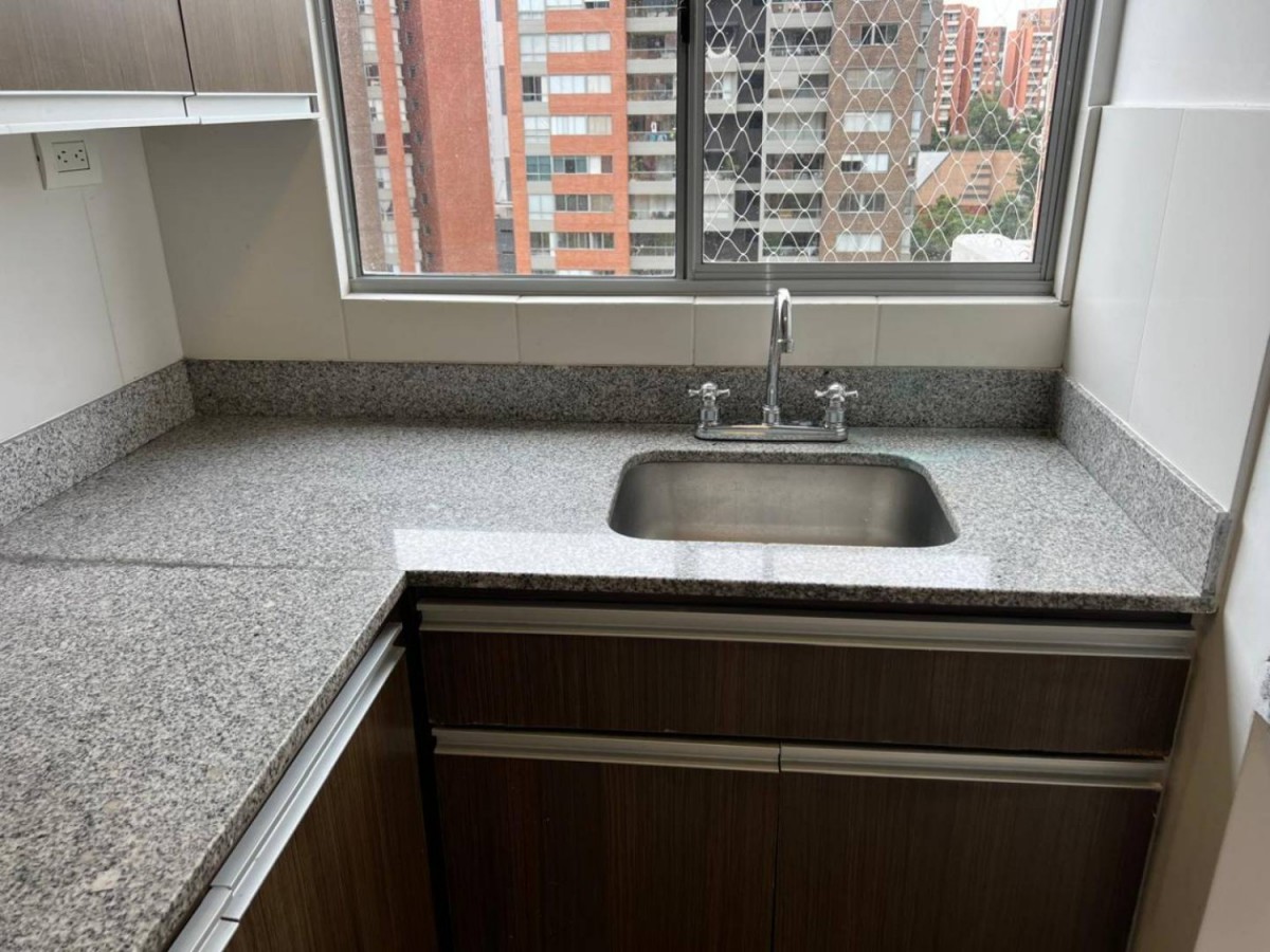 Apartamento en arriendo en Loma Del Esmeraldal, Envigado · foto 20 de 24