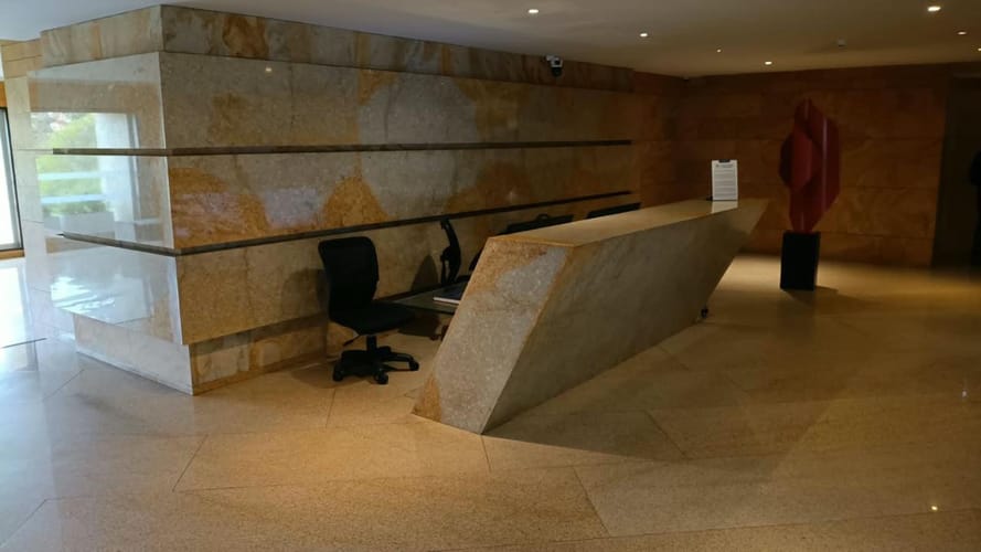Apartamento de 4 alcobas en venta en Los Rosales, Bogotá, 300 m² · foto 23 de 24