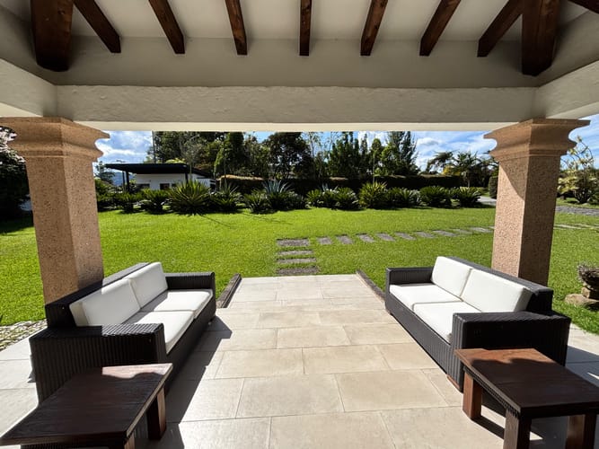 Casa de 5 alcobas en venta en La Ceja · foto 4 de 24