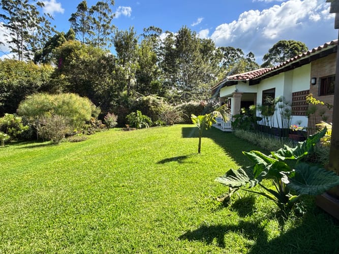 Casa de 5 alcobas en venta en La Ceja · foto 7 de 24