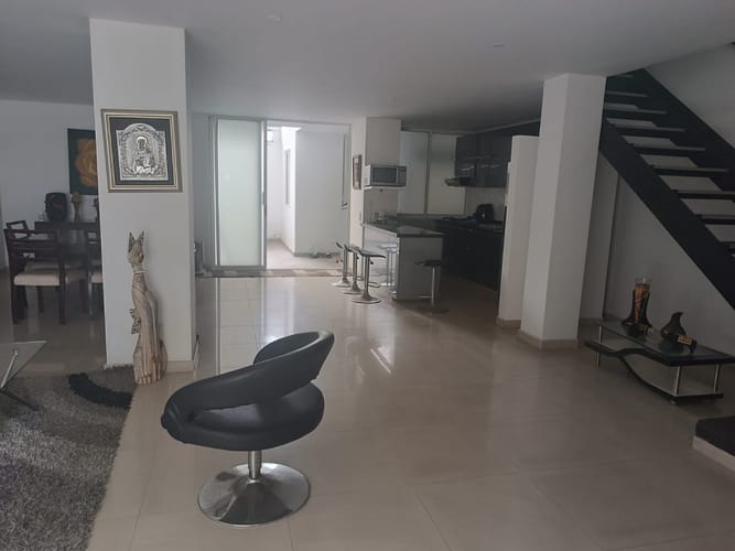 Casa de 4 alcobas en venta en Ciudad Jardin, Cali, 251 m² · foto 19 de 24