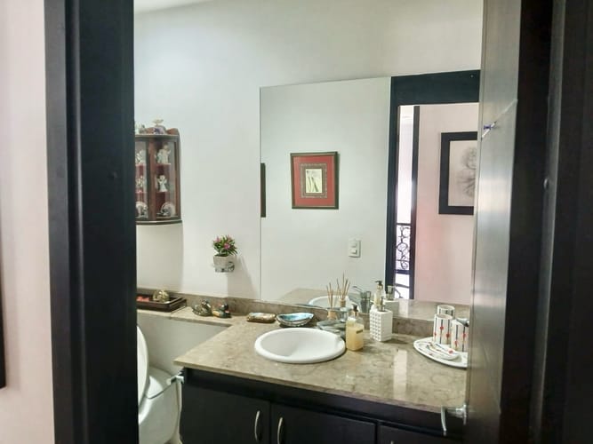 Apartamento de 3 alcobas en venta en Bellavista, Cali, 230 m² · foto 17 de 18