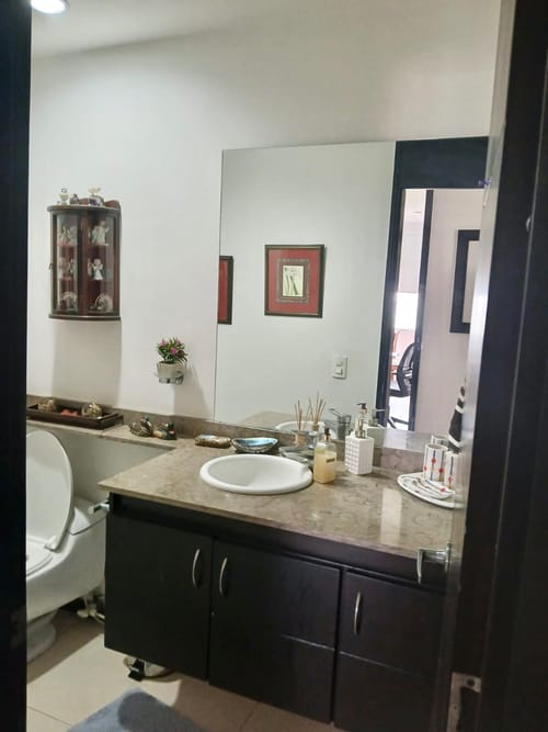Apartamento de 3 alcobas en venta en Bellavista, Cali, 230 m² · foto 18 de 18