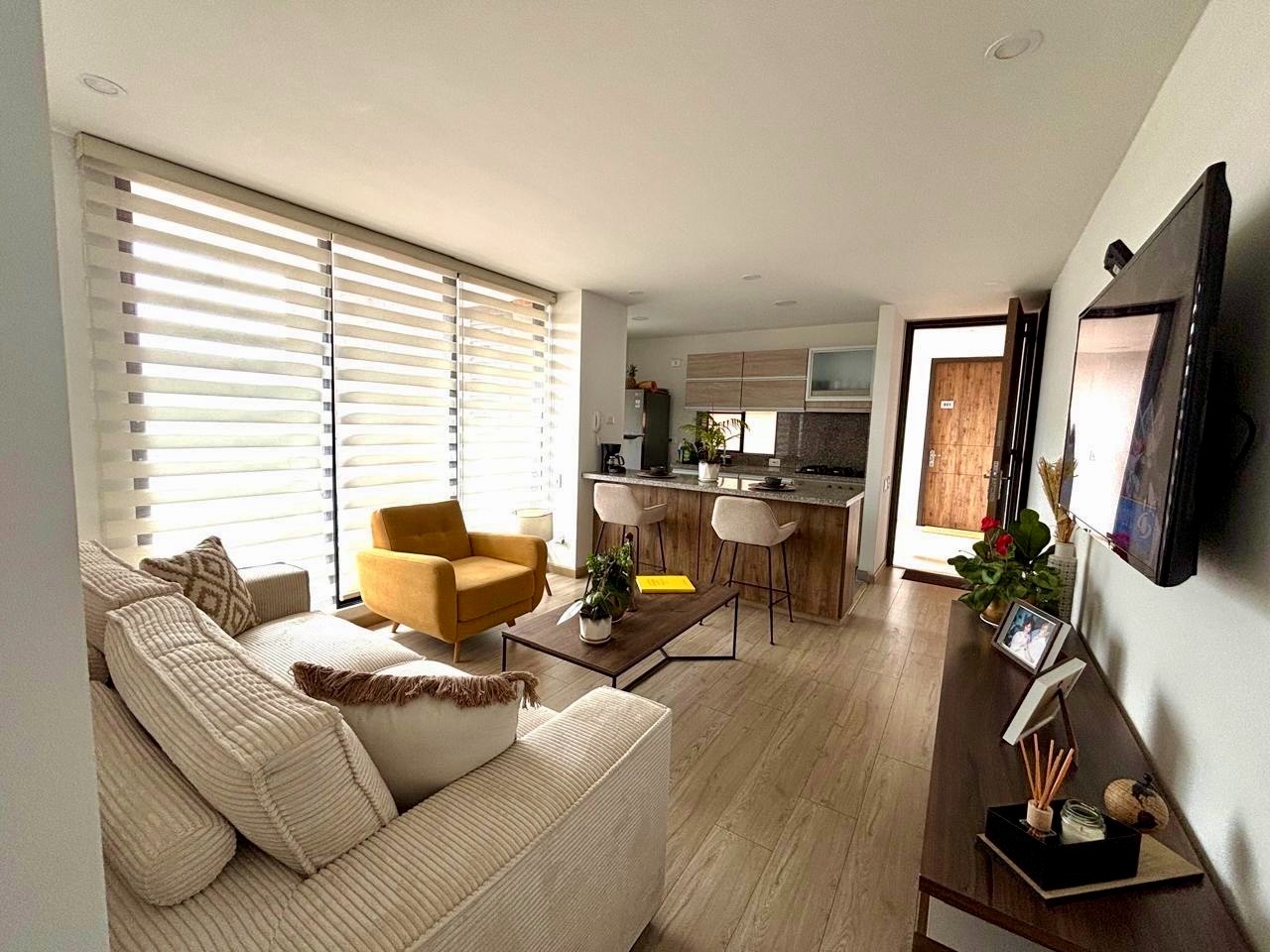 Apartamento en venta en Colina Campestre, Bogotá · foto 2 de 16