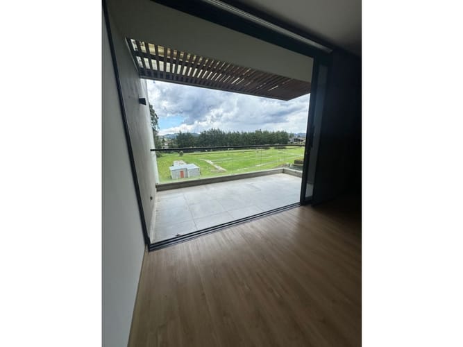 Apartamento de 2 alcobas en arriendo en Llano Grande, Rionegro, 152 m² · foto 6 de 17