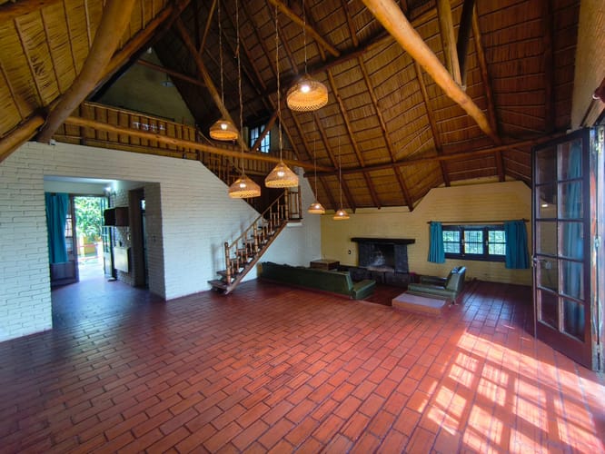 Casa en Alquiler Anual en Costa Azul || 50 metros de Playa 2 pisos · Foto 2