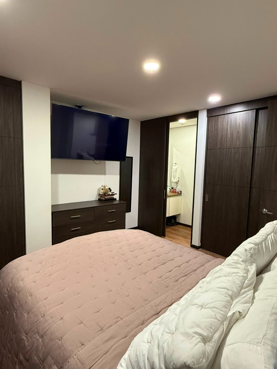 Apartamento en venta en Puente Largo, Bogotá · foto 9 de 16