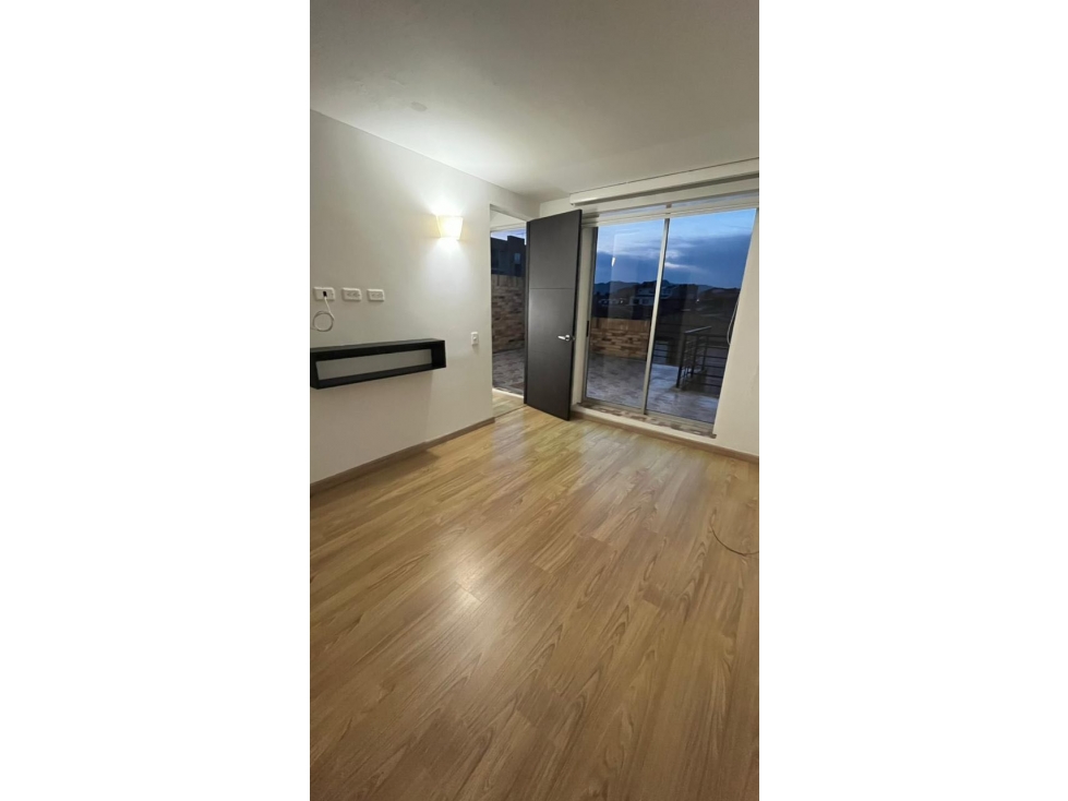 Casa en venta en Hacienda Fontanar, Chía · foto 7 de 24