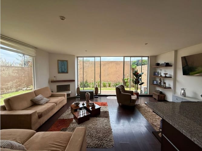 Casa de 3 alcobas en venta en Santa Lucia, Chía, 161 m² · foto 7 de 23
