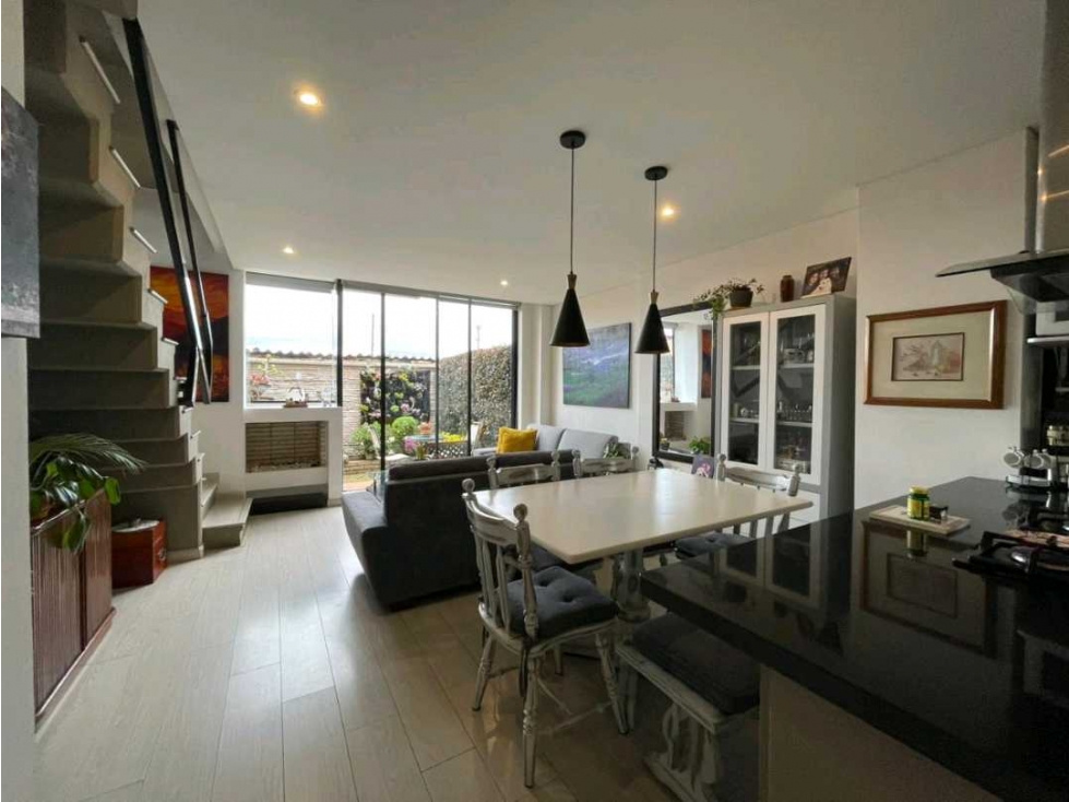 Casa en venta en Chuntame, Cajicá · foto 2 de 24