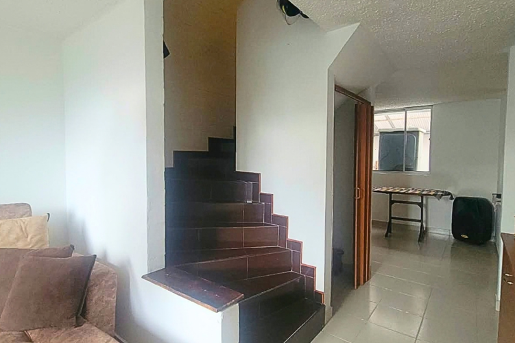 Casa de 3 alcobas en venta en San Pedro, Madrid, 59 m² · foto 3 de 14