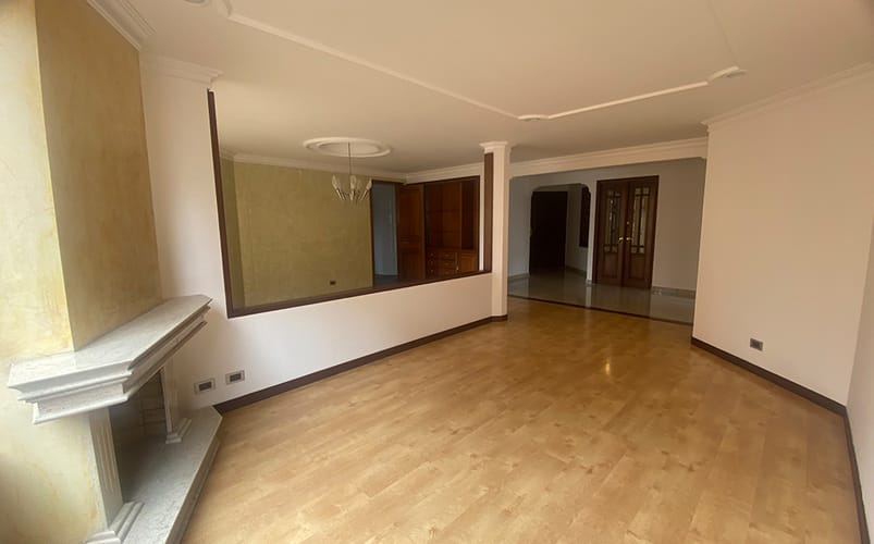 Apartamento en venta en Navarra, Bogotá · foto 3 de 24