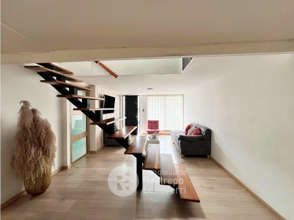 Casa en venta en Chipre, Manizales · foto 2 de 24