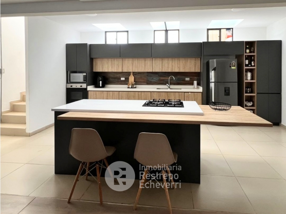 Casa en venta en Chipre, Manizales · foto 4 de 24
