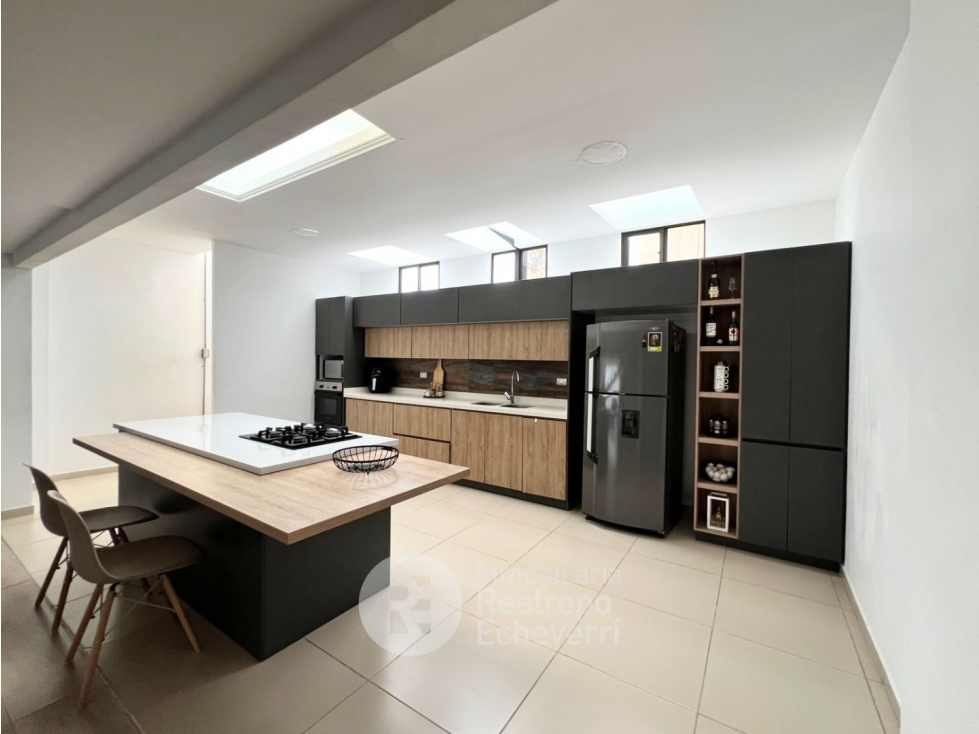 Casa en venta en Chipre, Manizales · foto 5 de 24