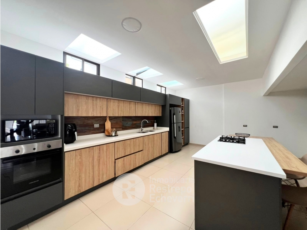 Casa en venta en Chipre, Manizales · foto 6 de 24