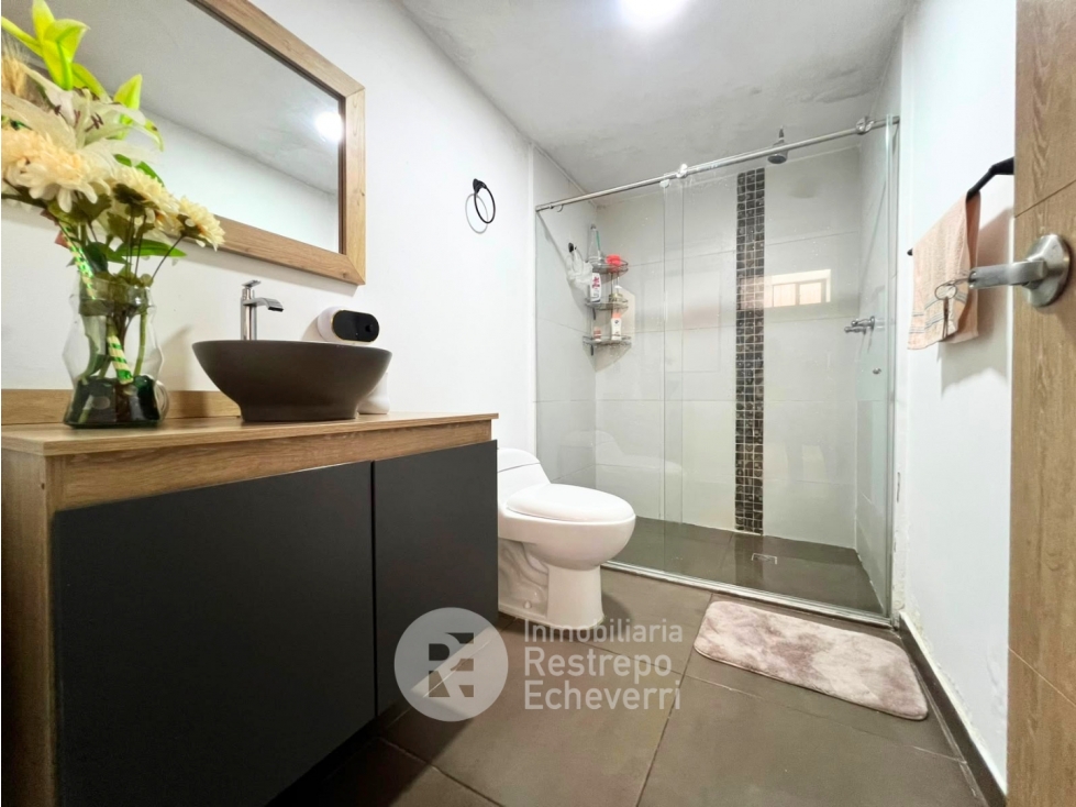 Casa en venta en Chipre, Manizales · foto 7 de 24