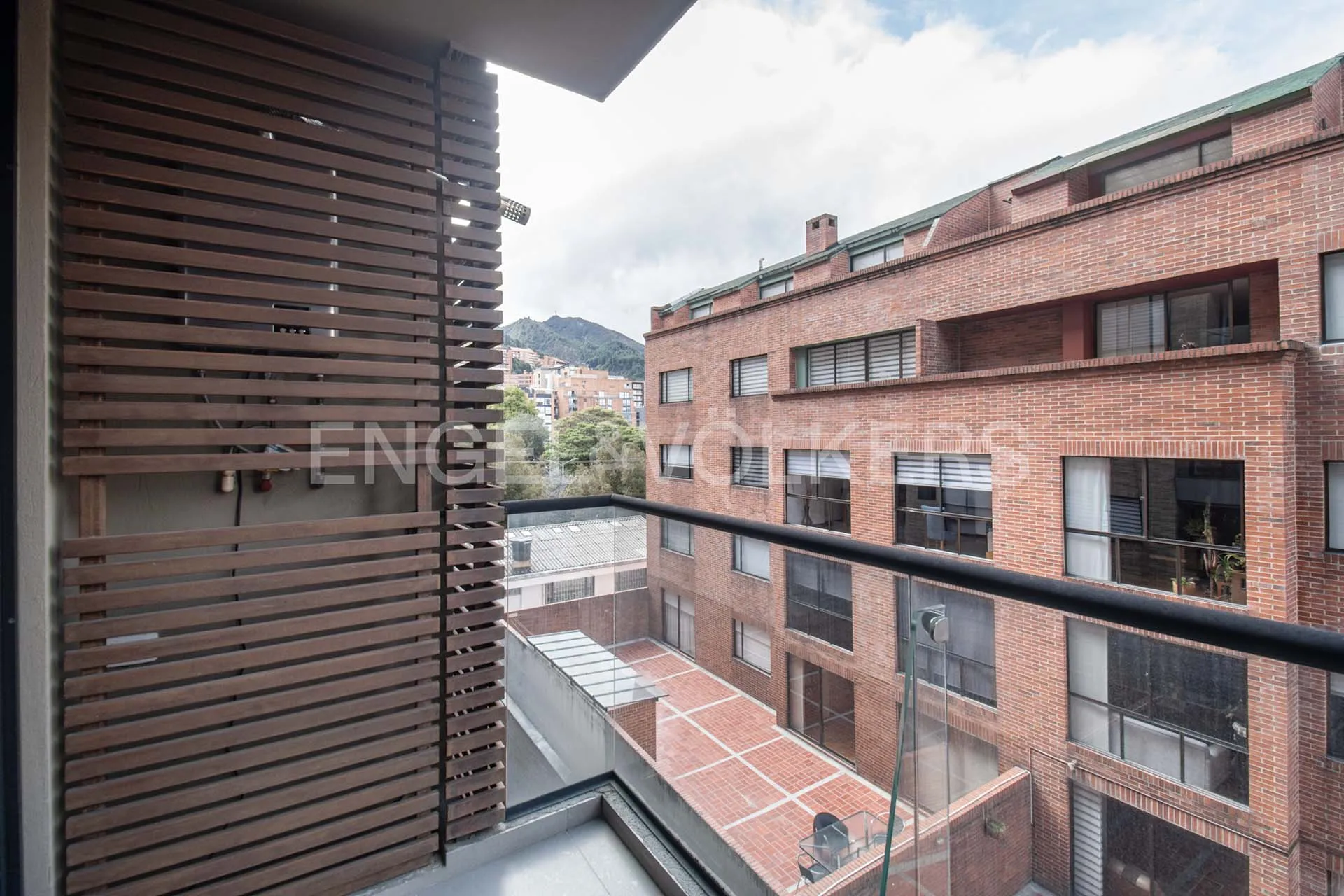 Apartamento en venta en Santa Barbara Central, Bogotá · foto 9 de 13
